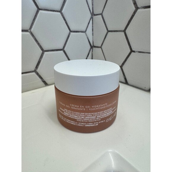 Summer Fridays Cloud Dew Gel Cream Moisturizer - Picture 5 of 7